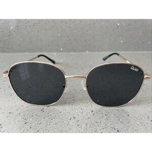 QUAY Jezabell Sunglasses Gold Frames ONLY / Smoke Lens